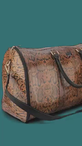 Women's Stylish Snake Skin 20" Garment Duffel Bag - Clothing & Essentials Carrier