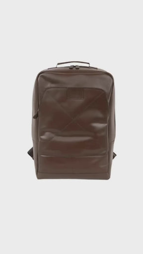 The Classic 15" LeatherLaptop Bag